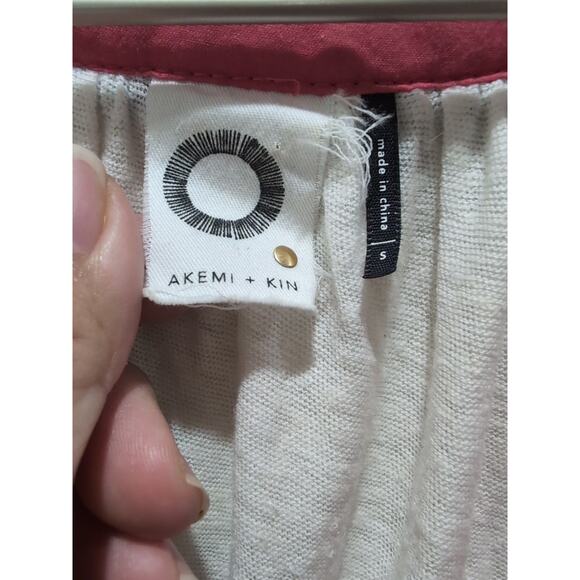 Akemi + Kin Anthropologie Sleeveless Top Floral Embroidered Boho White Tank S - Picture 3 of 7